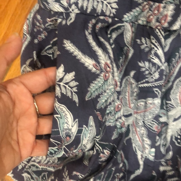 Loft romper size 2 - Picture 4 of 7